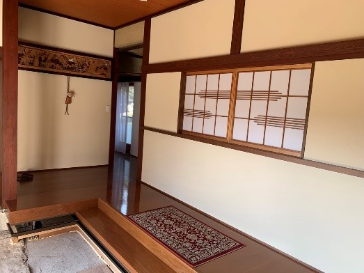 くになかのいえ　玄関　アフター