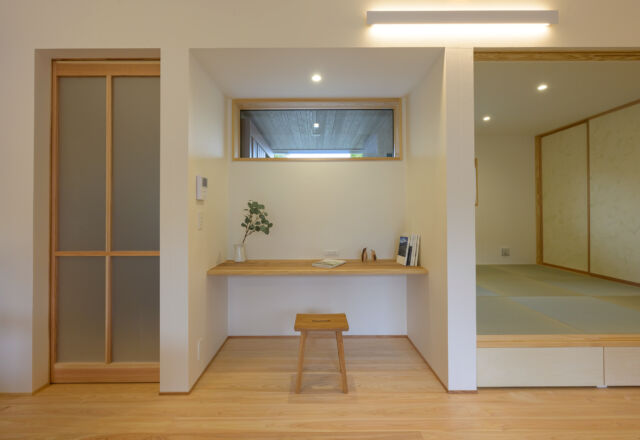 二上の平屋